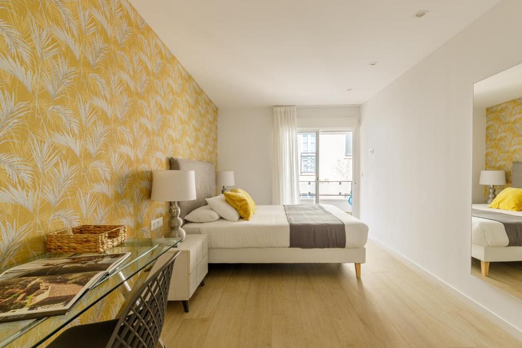 Posteľ alebo postele v izbe v ubytovaní Spacious & Quiet apartment by HelloMalaga - AZAHAR
