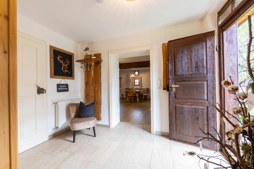 Fotografie z fotogalerie ubytování Das Ferienhaus mit Sauna! Neu renoviertes "Liebler Heimathaus" mit Sauna aus Zirben-Altholz, einer "Styrian Whisky Relaxing Lounge" sowie großer Panoramaterrasse! v destinaci Bischofegg