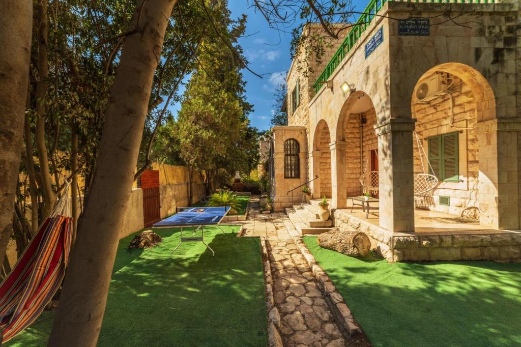 Zahrada ubytování Art Apartment In Mamila - Villa Rehavia