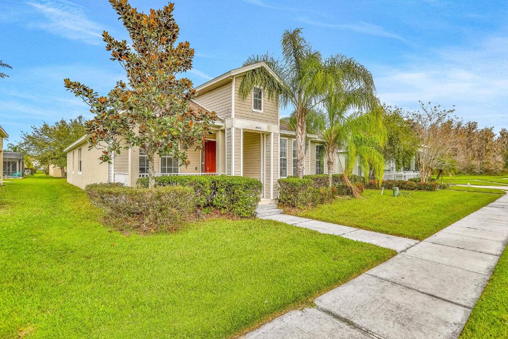 Trafalgar Village Retreat (USA Kissimmee)