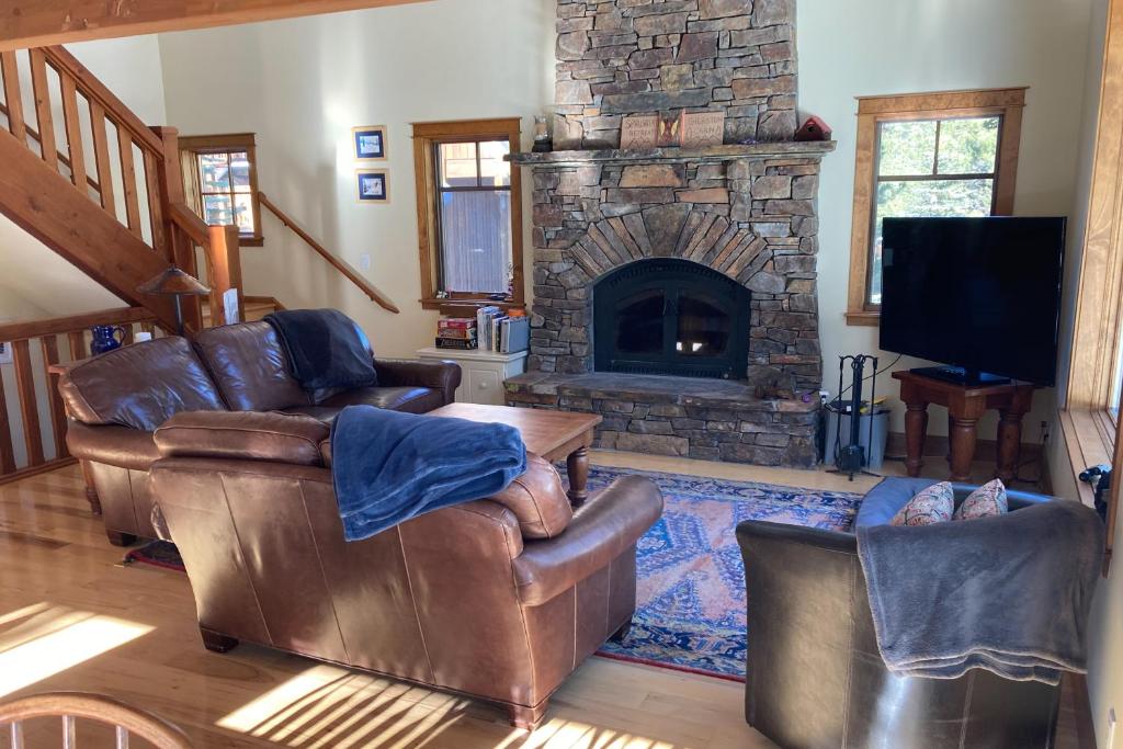 Cabin in Soda Springs, Soda Springs (updated prices 2024)