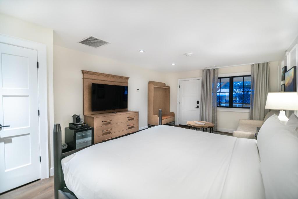 Homestead Resort - King Room