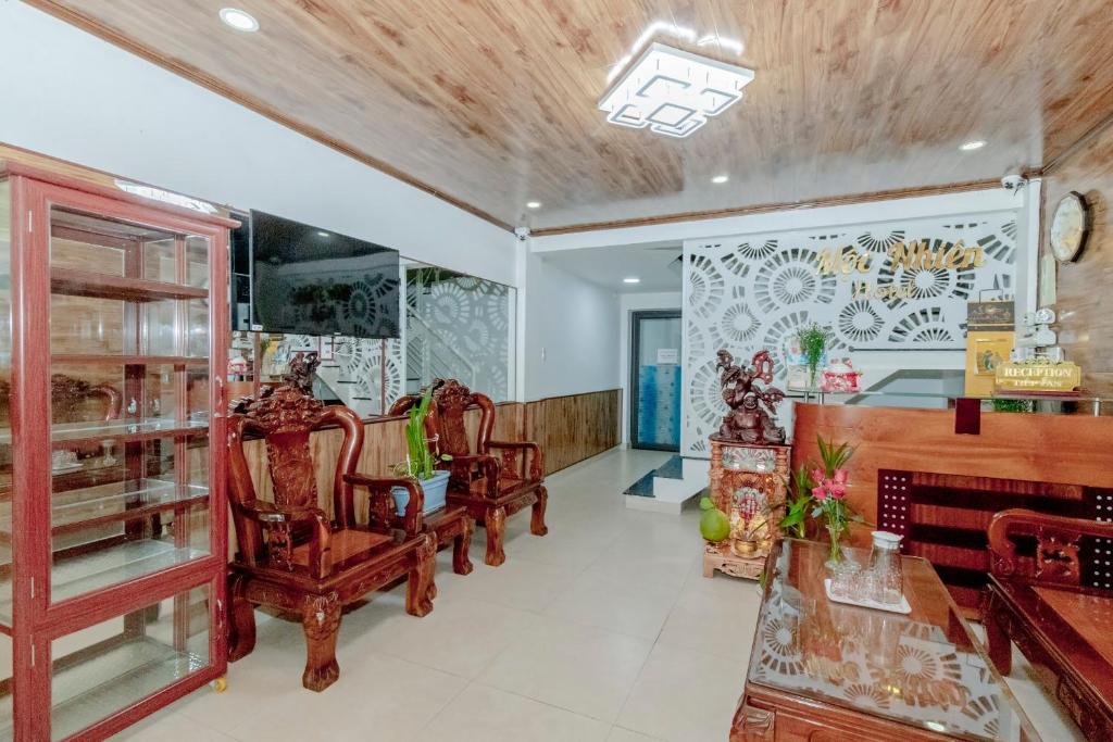 Posezení v ubytování Moc Nhien Hostel Da Lat