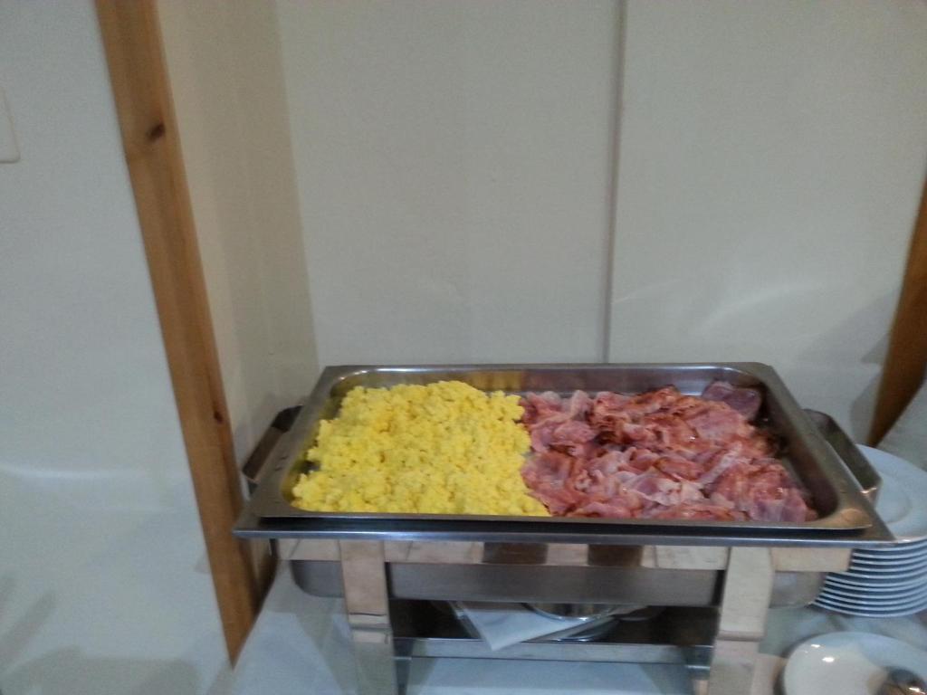 Jídlo v hotelu nebo okolí
