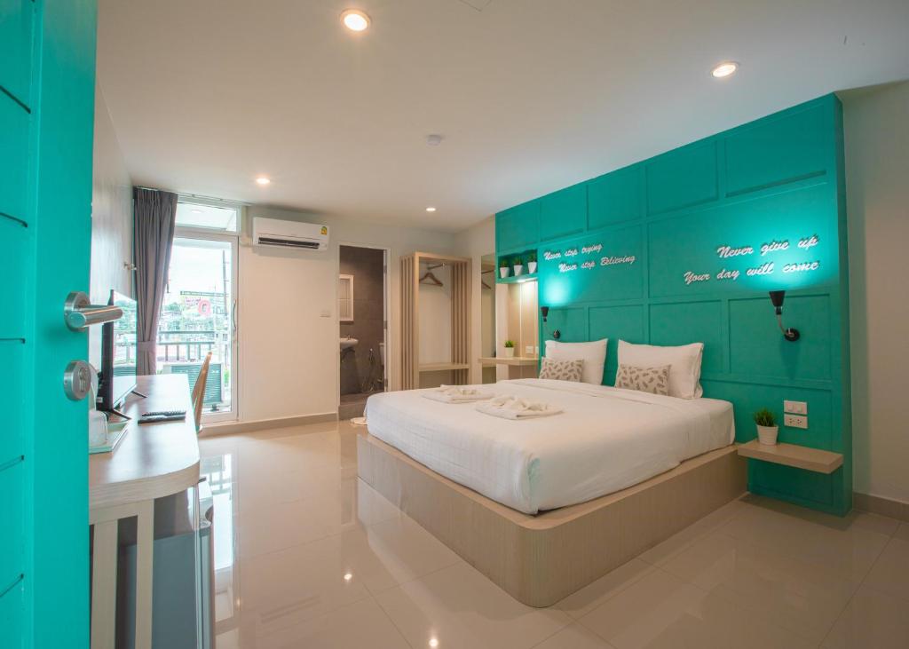 Tiny Krabi Hotel - Standard Double Room