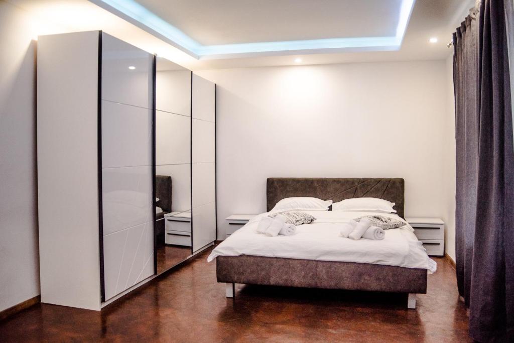 Cetatii Apartment - Housity