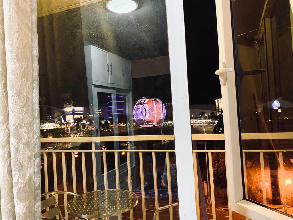 Shell Residences Prime MOA/Jo Alano - One-Bedroom Apartment