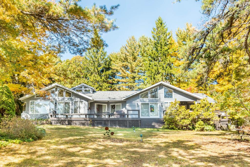 Lake Shore, Swanton (updated prices 2024)