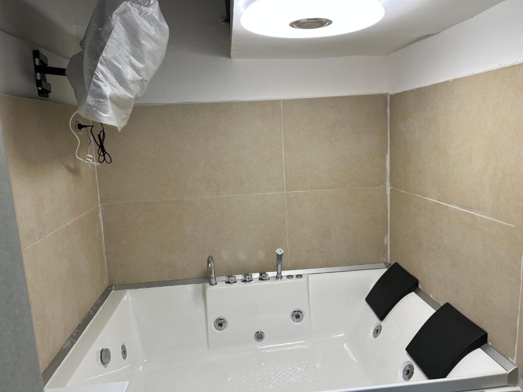 Petite Suite - Apartment - Split Level