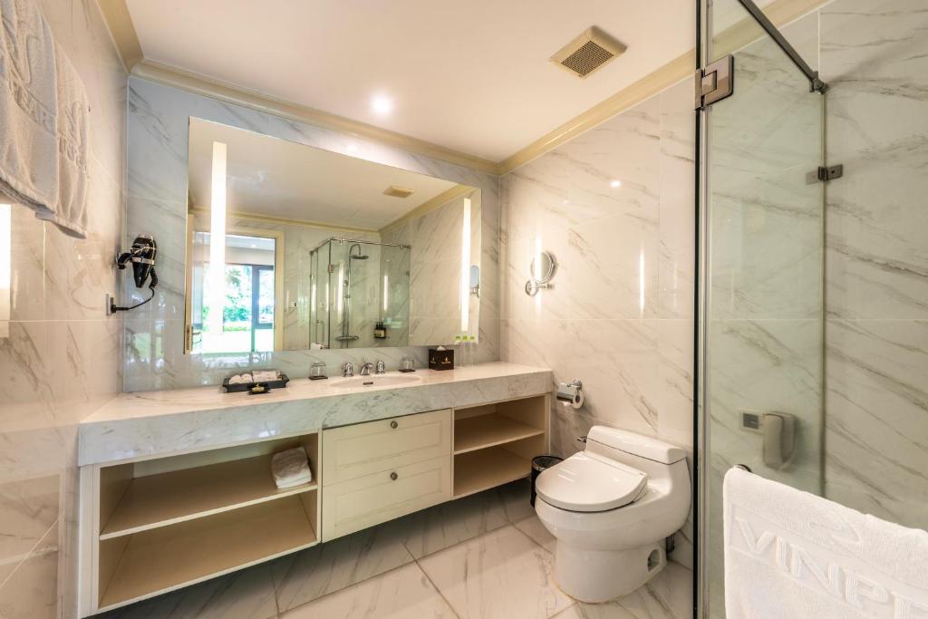 Biệt Thự 3 Phòng Ngủ Nhìn Ra Bãi Biển - Hồ Bơi Riêng