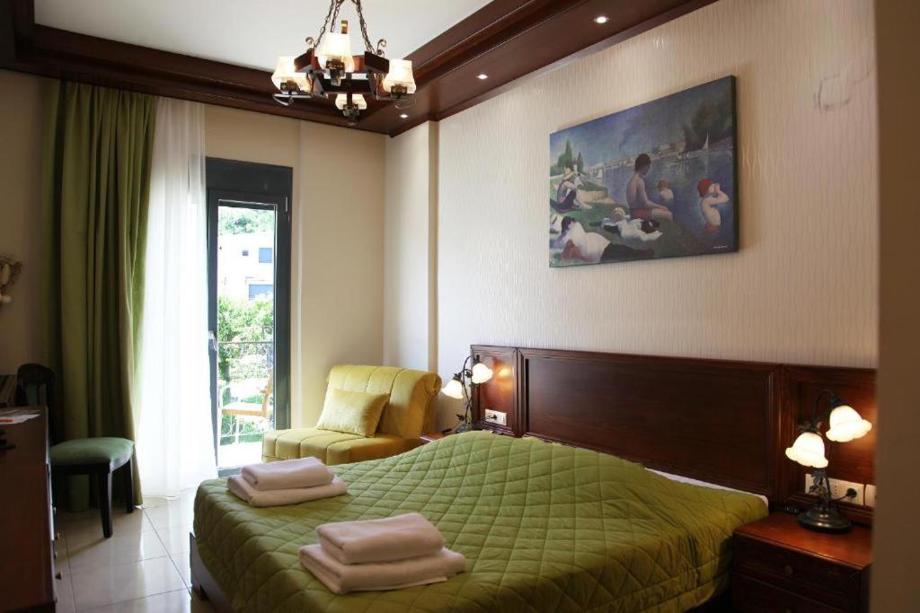 Alexander Mountain Resort - 豪华三重房间