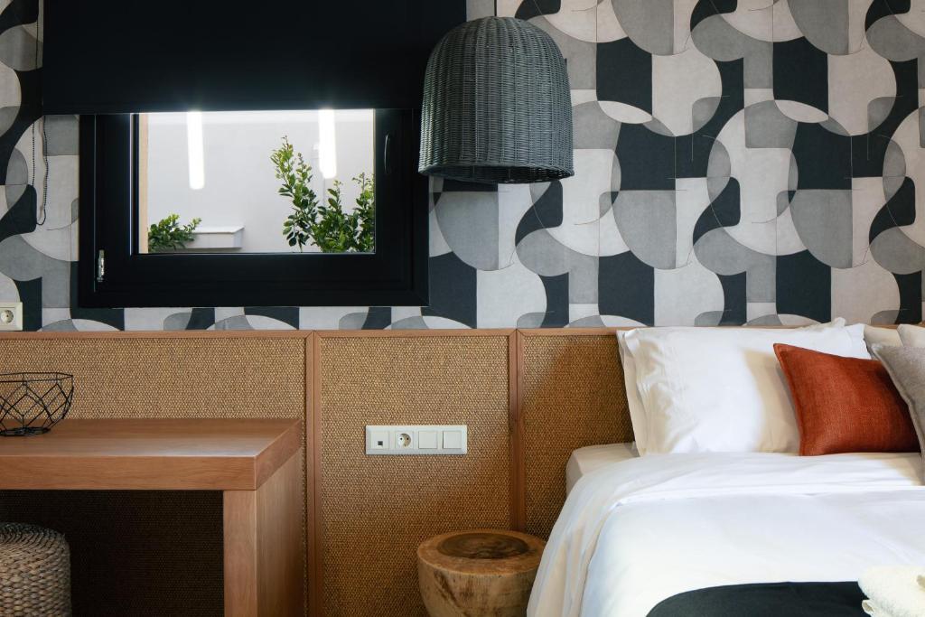 Chapter 02 Gallery Suites - 15