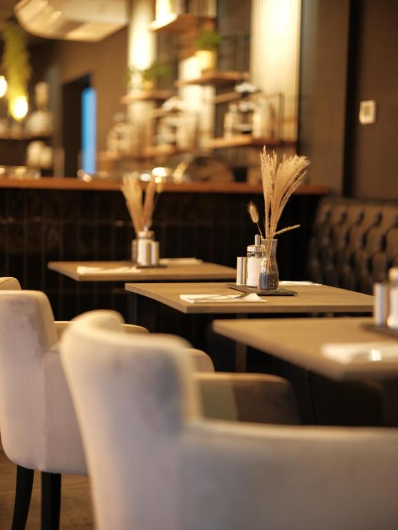 THE ROOMS - Hotel & House - Resim 44