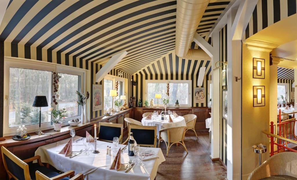 Grünau Hotel - Resim 19