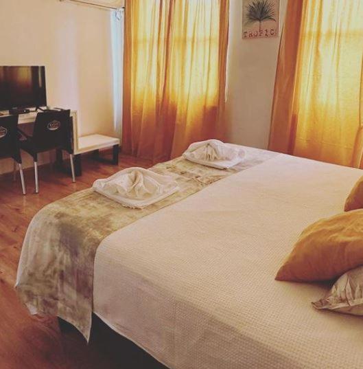 Hotel Sayonara (by las calas)
