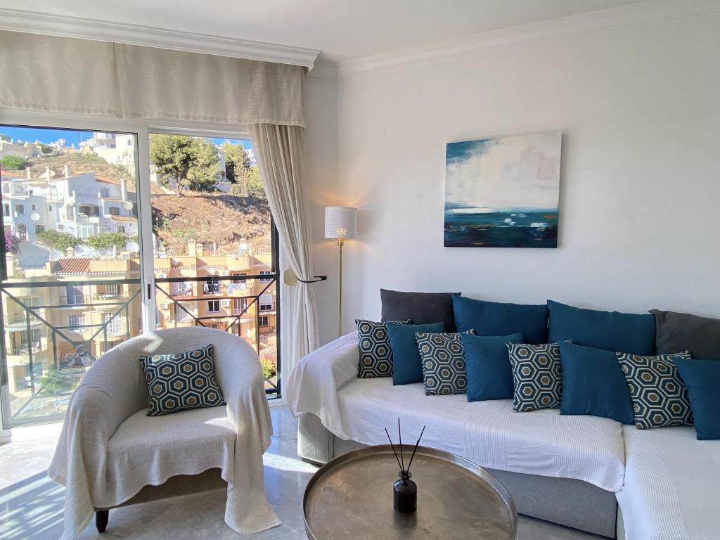 Posezení v ubytování Villa Lucena Private Pool Casasol