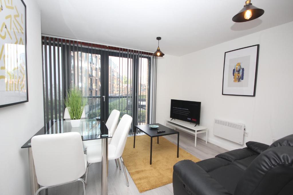 1 Bedroom Apartment, in Birmingham city centre, Chinese quarter