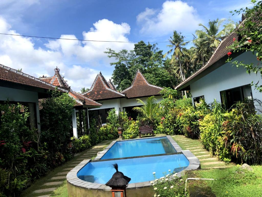 Bazén v ubytování Ambary Ubud - Villas With Workspaces, Ideal For Groups nebo v jeho okolí