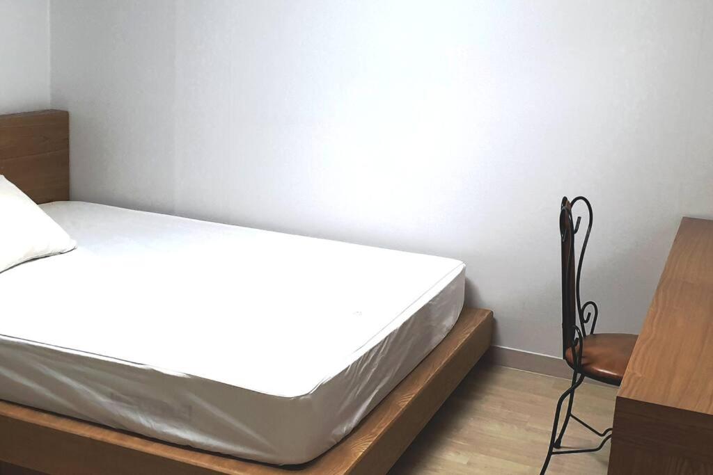 부산에 위치한 애니하우스에서 갤러리에 업로드한 사진