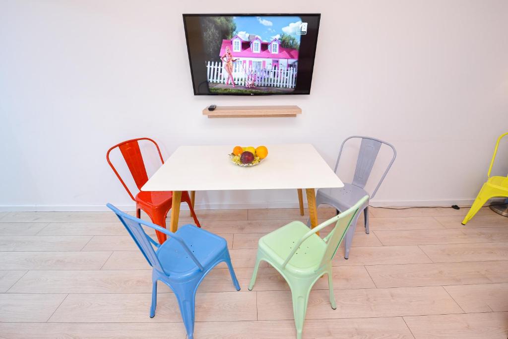 One by One - by Grand Accommodation - Two-Bedroom Apartment