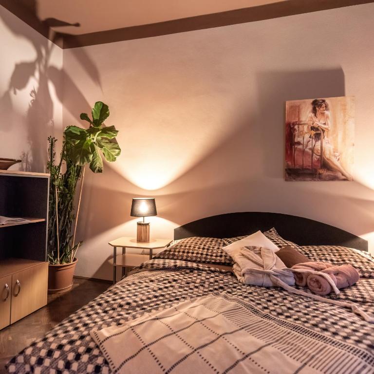 Postel nebo postele na pokoji v ubytování Penzion Komtesa