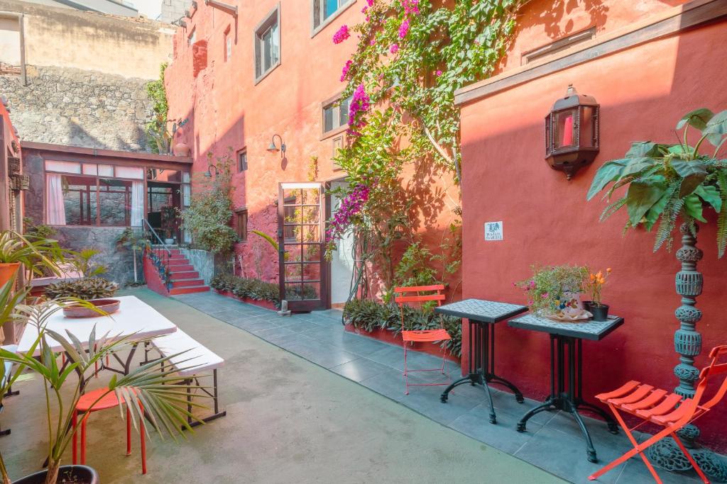 Casa del Sol Terrace Parking