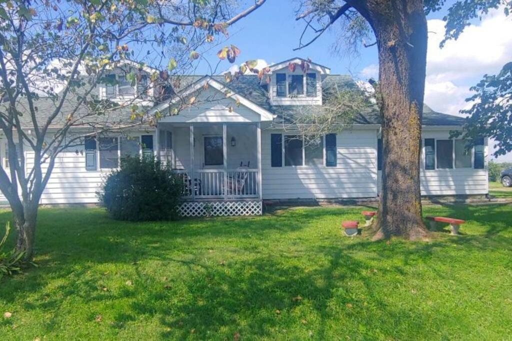 Spacious Family Farmhouse, Pikeville (updated prices 2024)