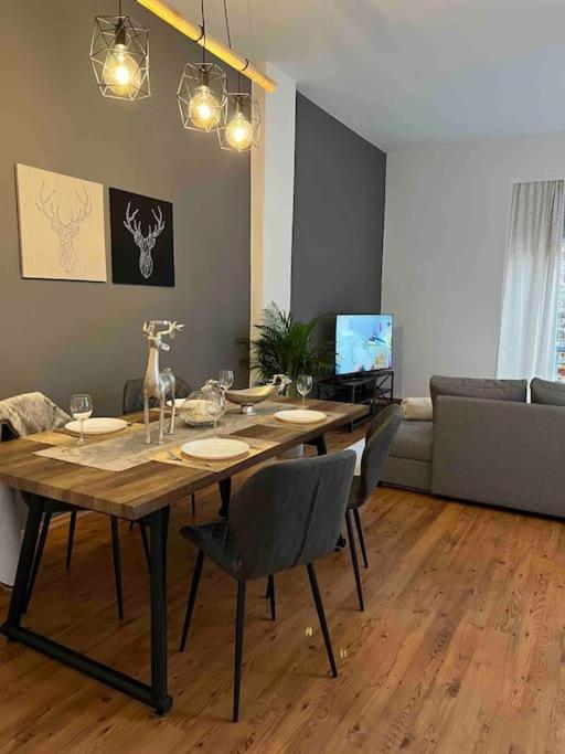 AKK5 Großes Apartment mit Terrasse Nähe Hbf/Uni - Appartamento Con Una Camera Da Letto