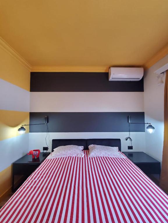 Helga’s Sunset apartment - Image 2
