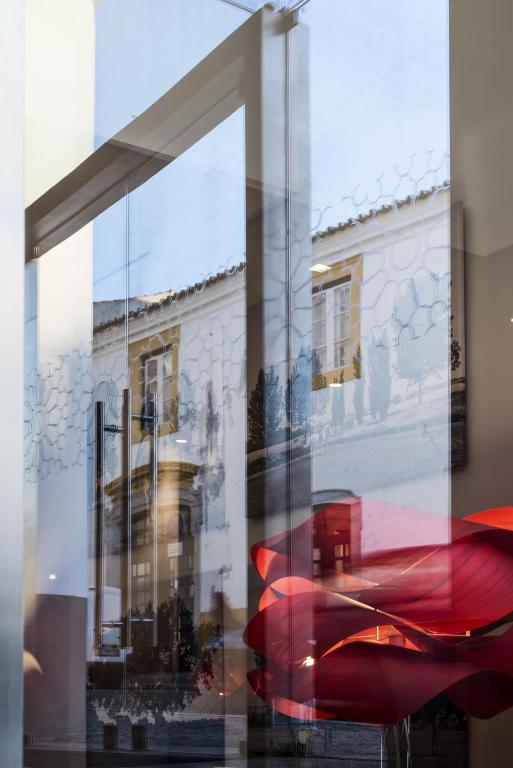 Moov Hotel Évora - Resim 14