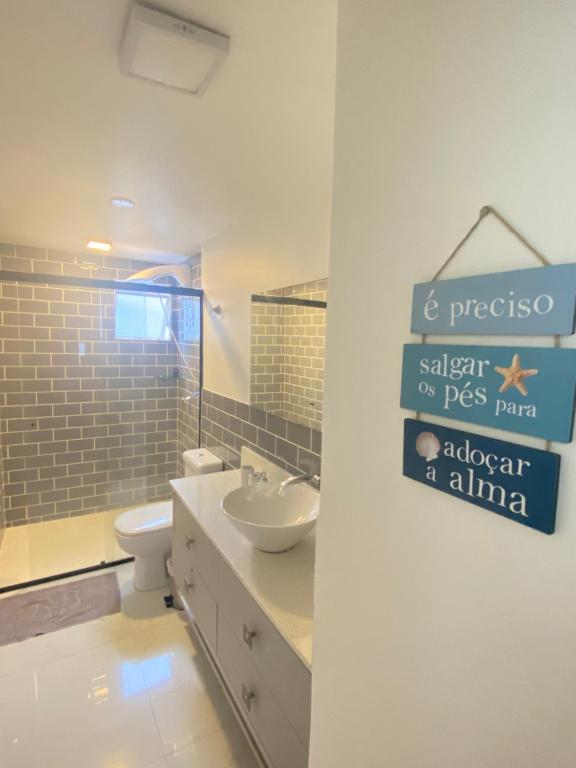 Uma casa de banho em Prédio frente mar 3 quartos Balneário camboriú BrisaMarBC3