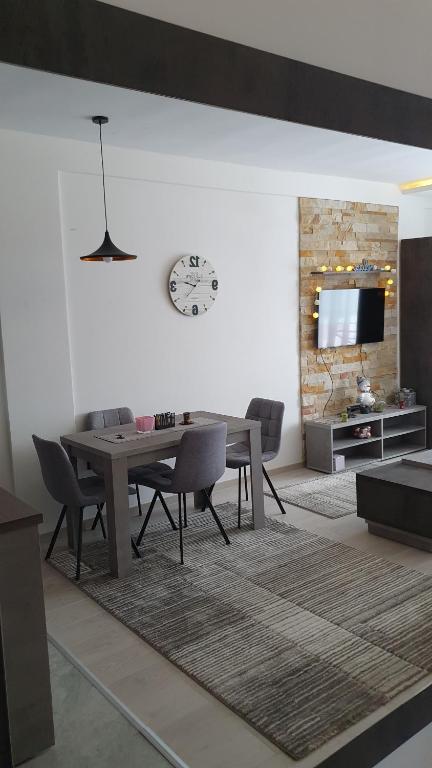 Χώρος καθιστικού στο N LUX