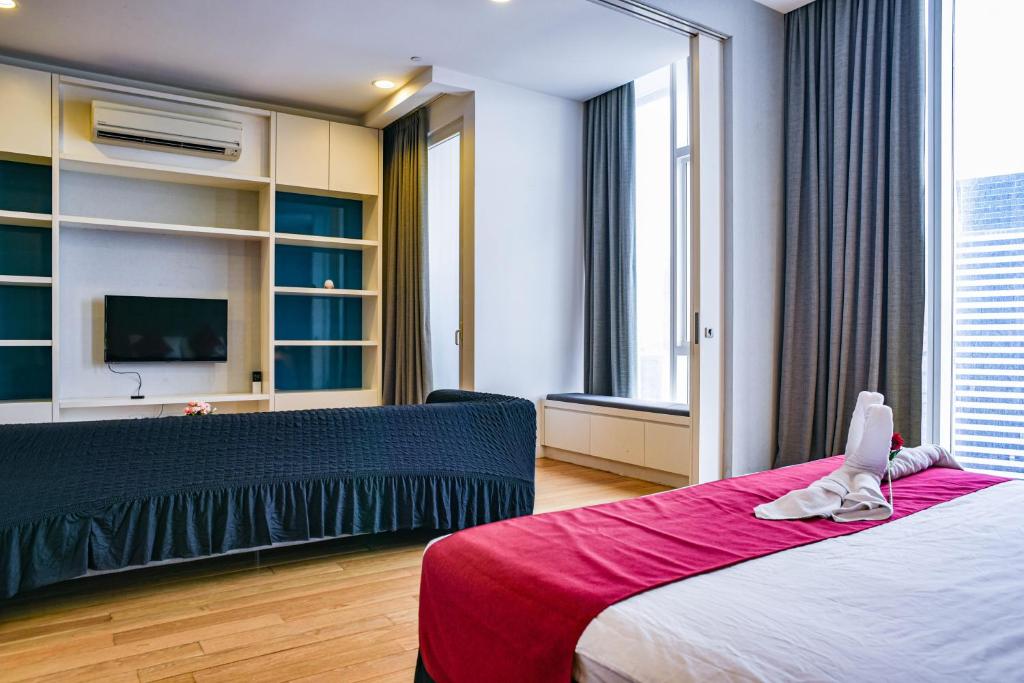 The Platinum Quzoma Suites in KLCC - Economy Triple Room