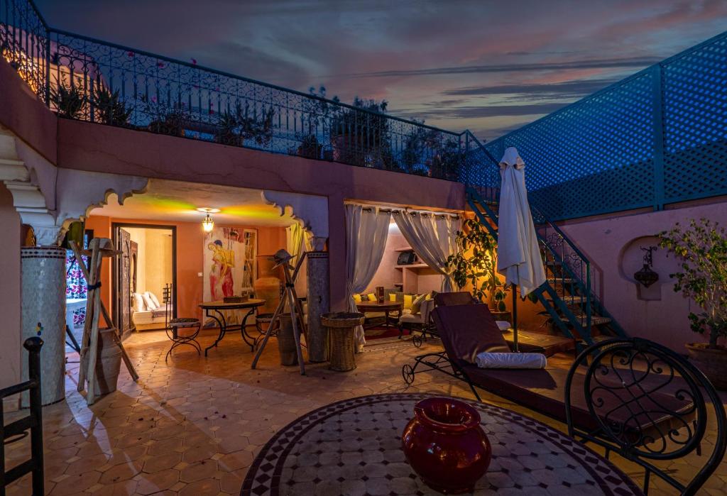 Balkón nebo terasa v ubytování Villa Soraya Hammam & Jacuzzi