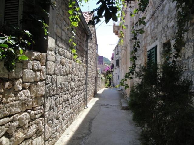 Fotografie z fotogalerie ubytování Apartments Haracic v destinaci Hvar