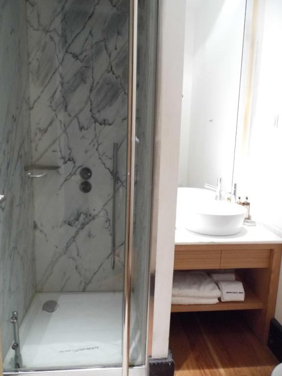 Browns Boutique Hotel - 13