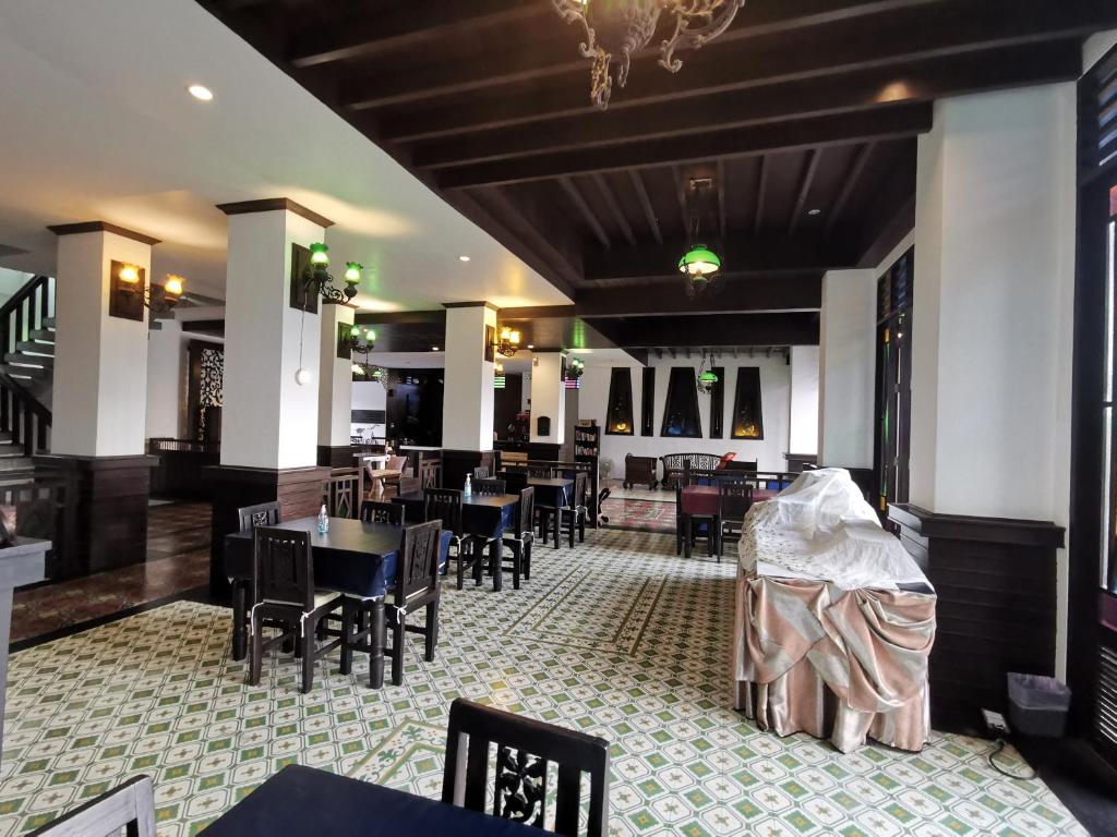 Dee Andaman Hotel - Resim 43