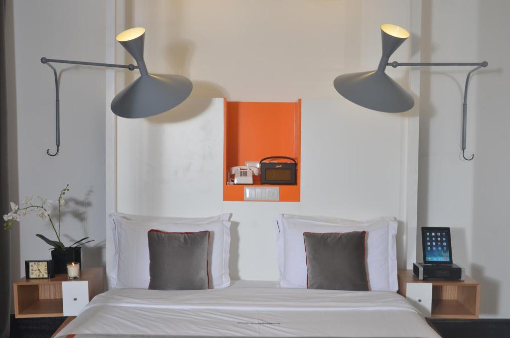 Browns Boutique Hotel - 10