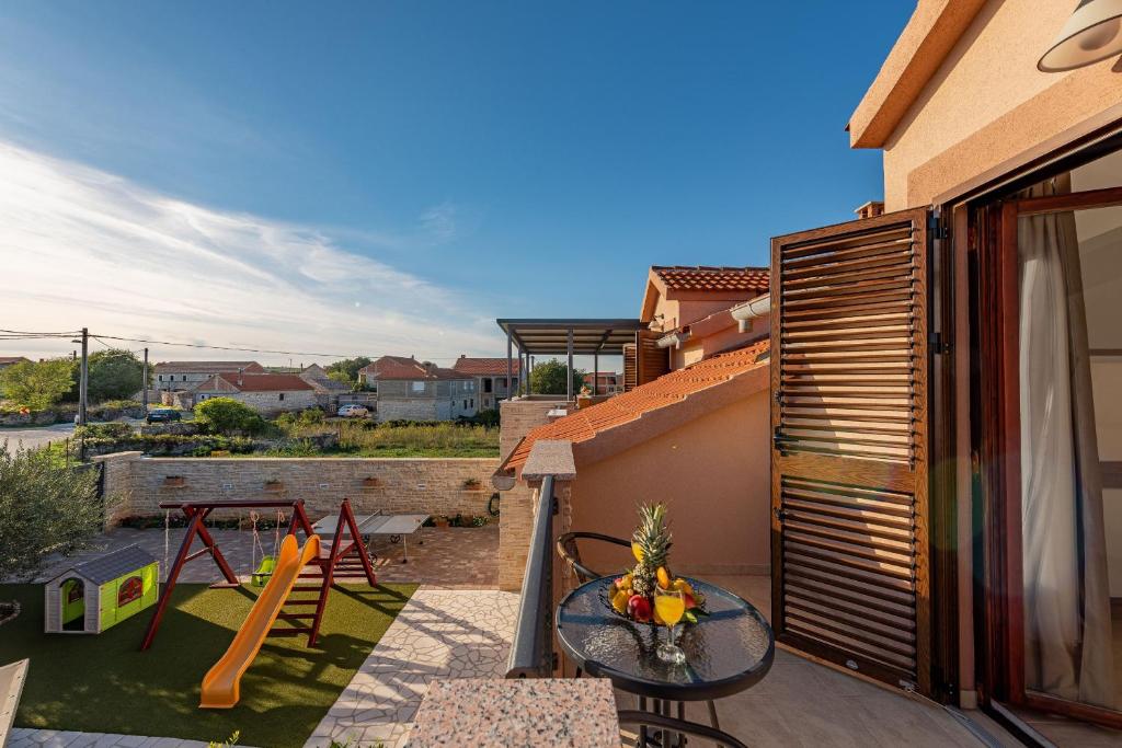 Balkón alebo terasa v ubytovaní Villa Kamen ZadarVillas