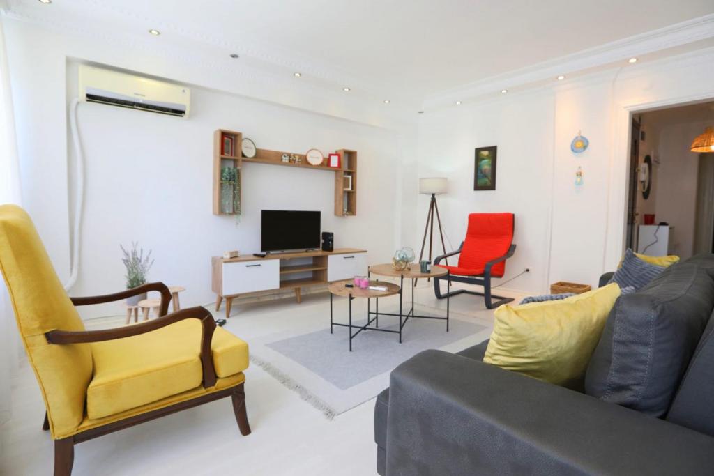 Modern Cozy Flat with Central Location in Sisli