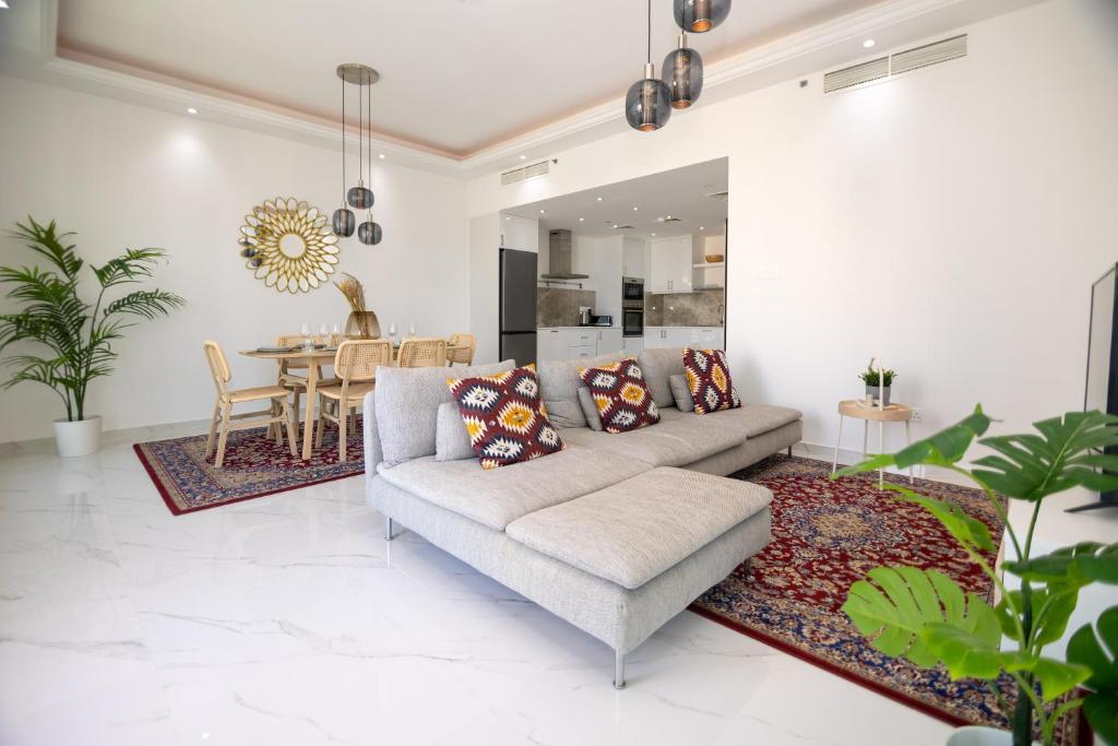 HiGuests - Deluxe Apt With Incredible Panoramic Marina Views