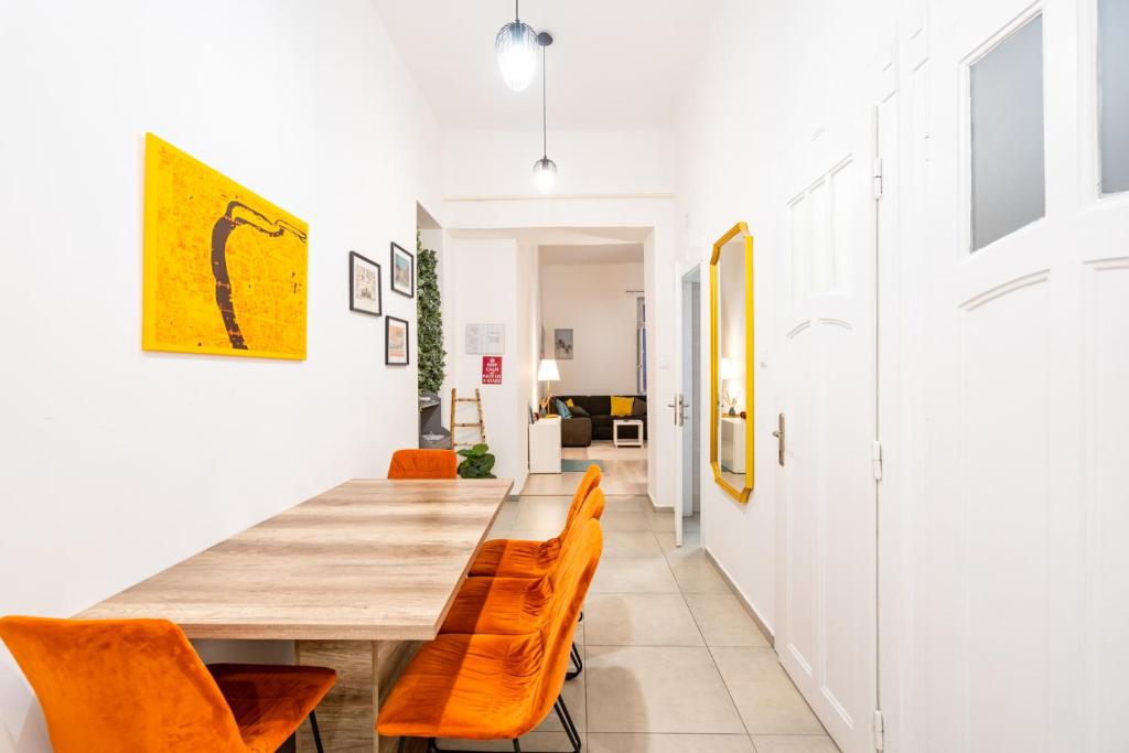 Posezení v ubytování Spacious Premium Apartment by Buda Castle District