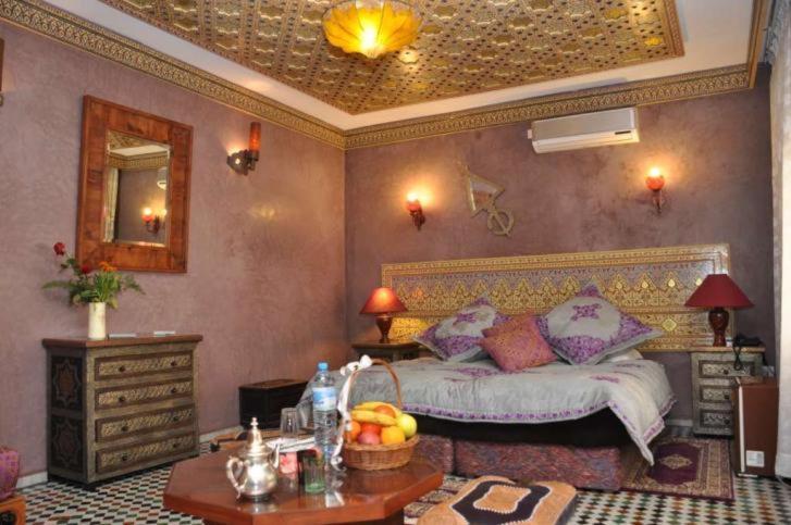 Riad Alhambra - Junior Suite Berenjena