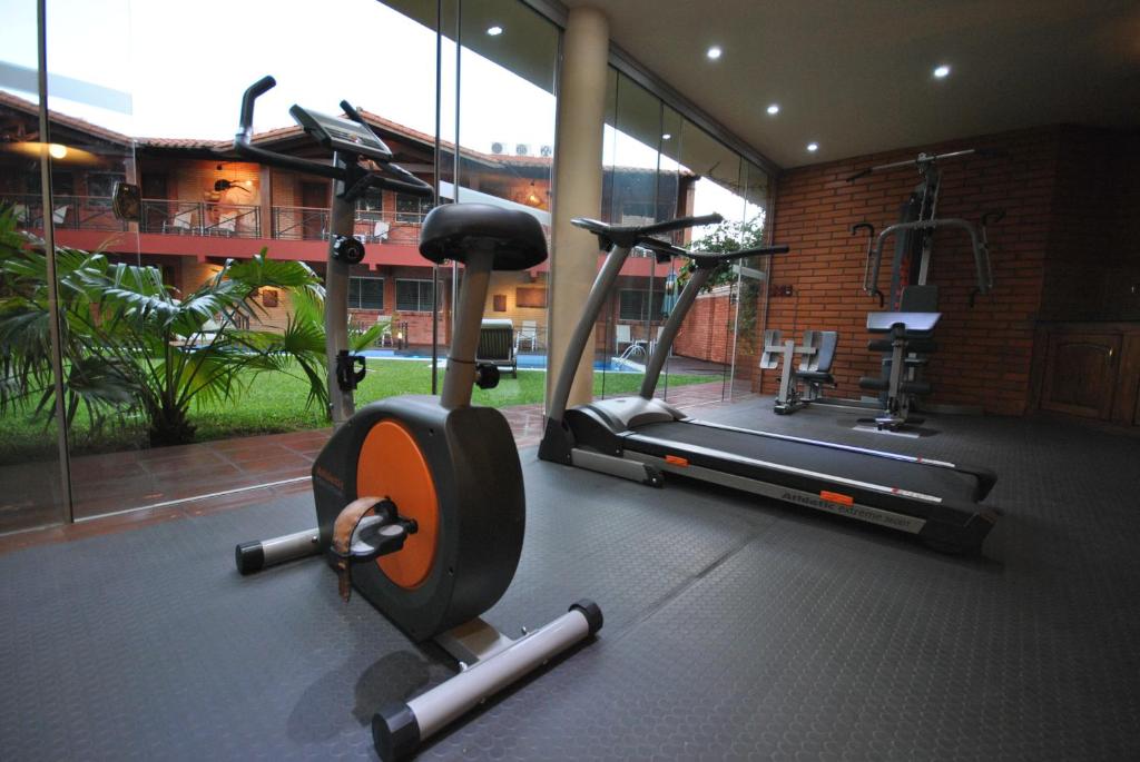 Fitness centrum a/nebo fitness zařízení v ubytování Villa Floreal Hotel Boutique