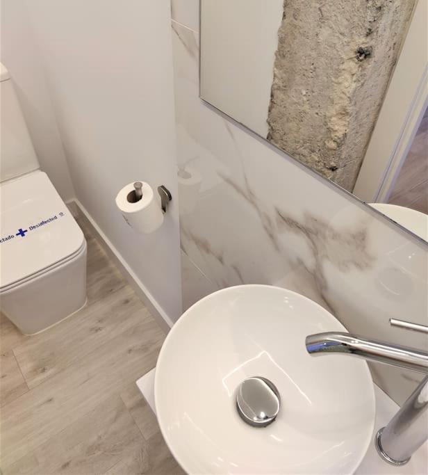Kúpeľňa v ubytovaní Vistas preciosas recién reformado 2 dormitorios dobles