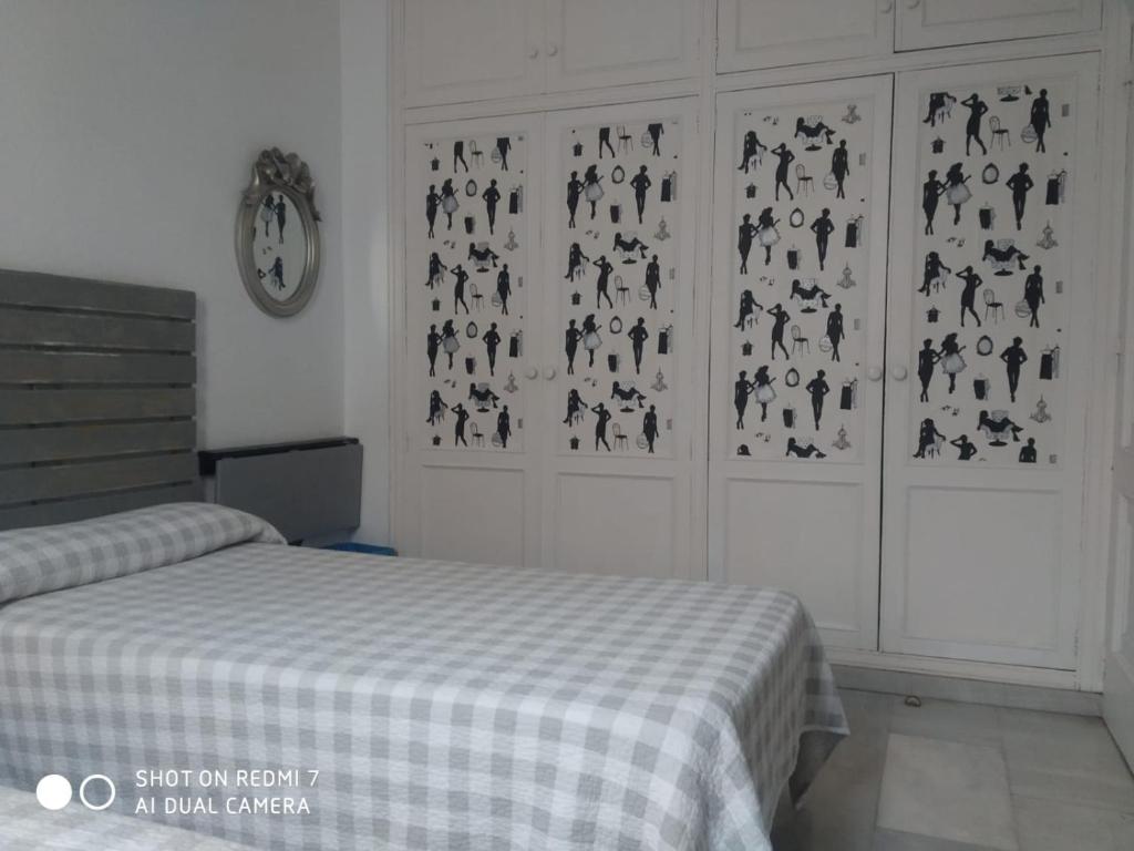 Granada Old Town Hostel - 16