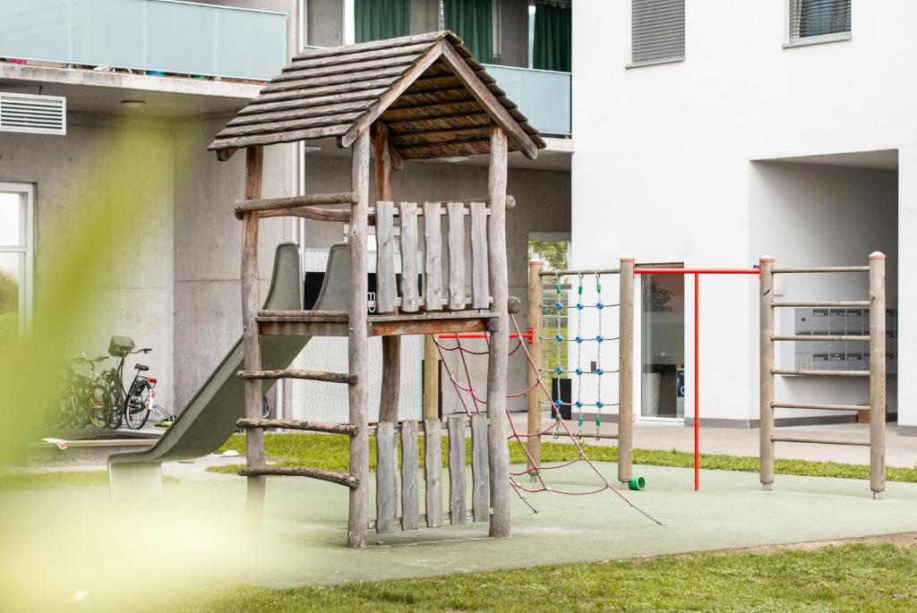 Herní místnost nebo prostor pro děti v ubytování Tailormade Hotel IDEA Spreitenbach