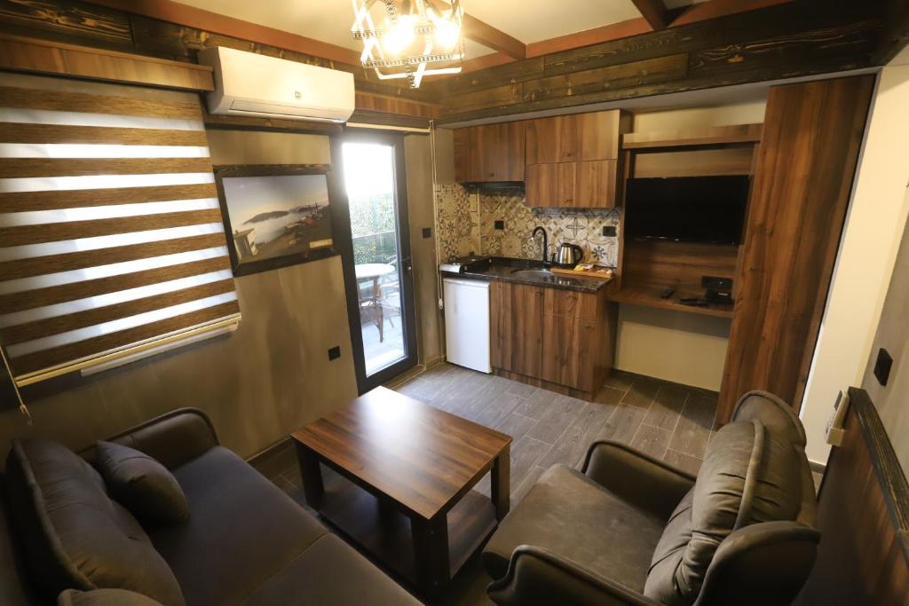 SARIGERME NEW GATE HOTEL - Suite De Lujo