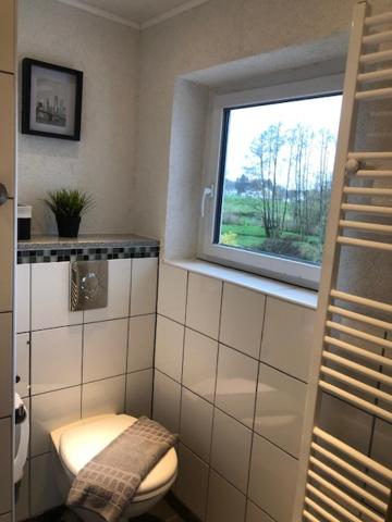 Koupelna v ubytování Hotel Saarland Lebach