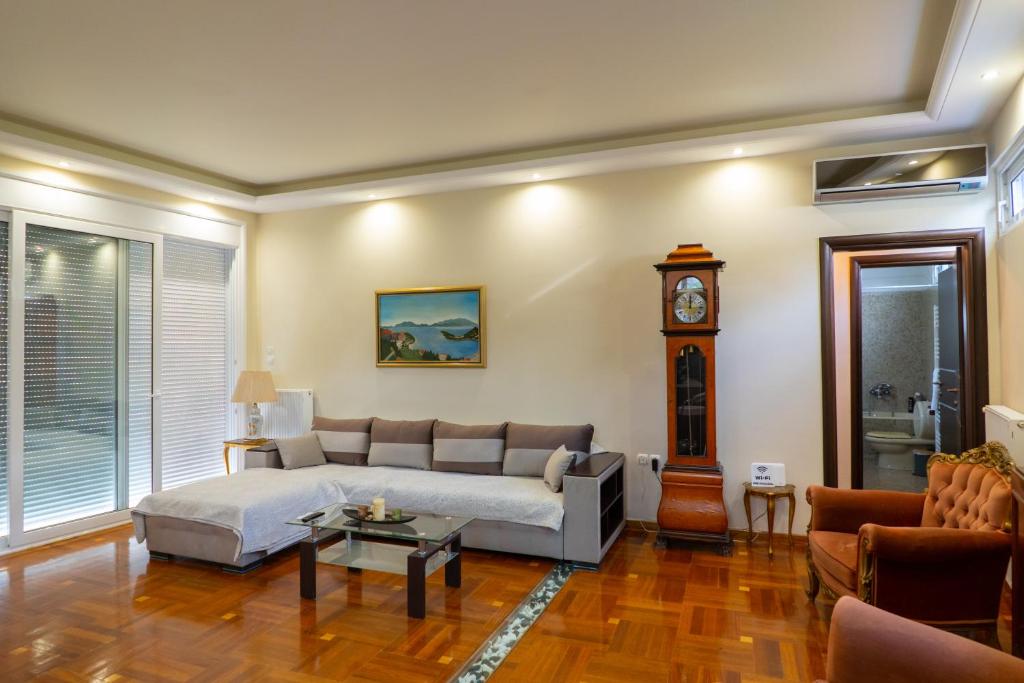 Posedenie v ubytovaní Villa Beta Sea View